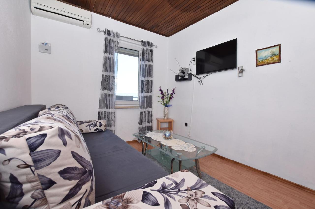 Apartments Ana Omiš Dış mekan fotoğraf